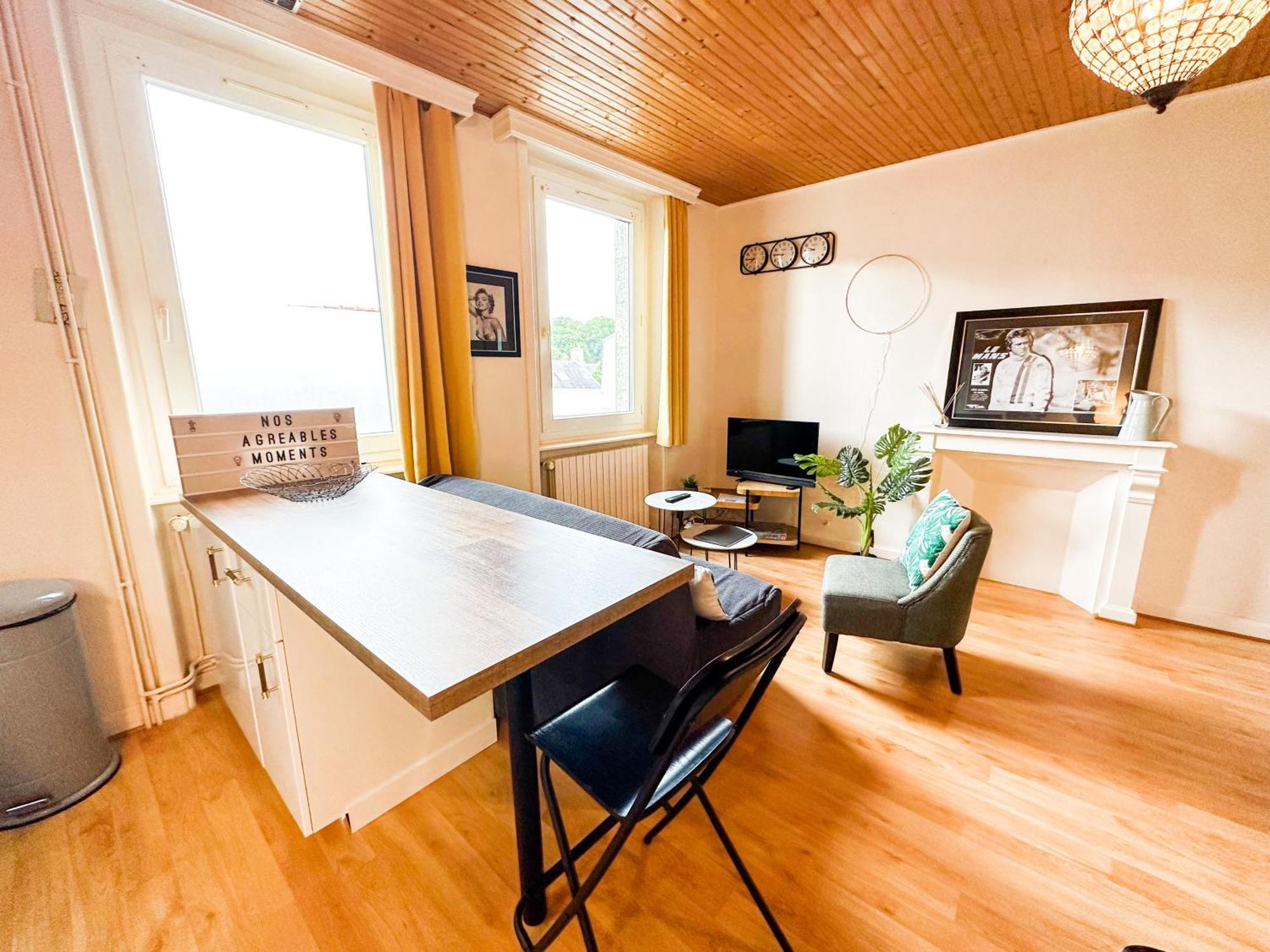 Ii-Charmant Appartement Au Coeur De La Ville Гингам Екстериор снимка